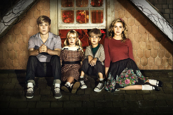 Flowers in the Attic cast